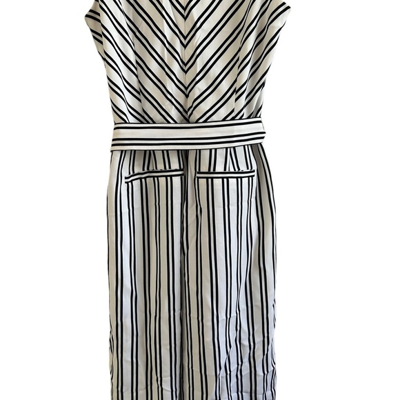 Banana Republic Striped Jumpsuit • Used • Size: 6 - Picture 11 of 14
